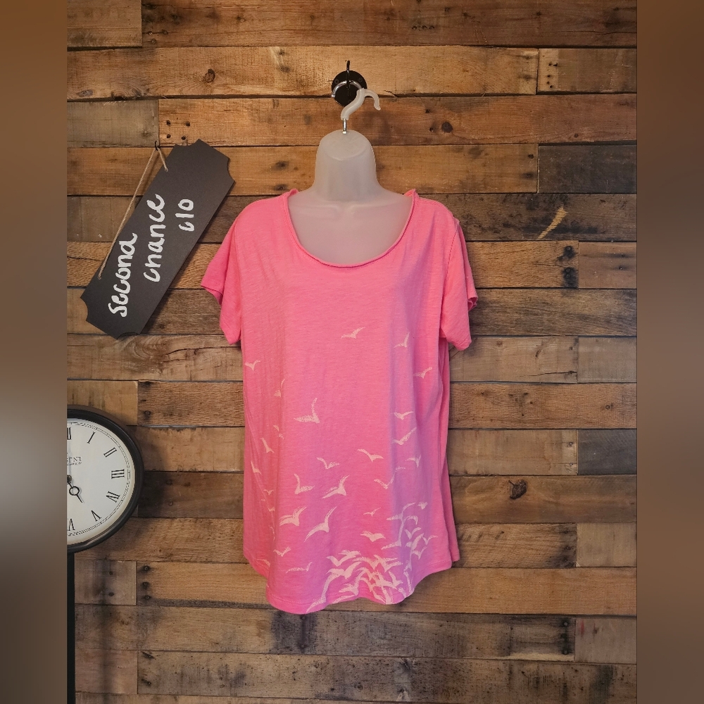 SALE-Columbia sportswear Women's Bubblegum Pink seagulls T shirt Size XL